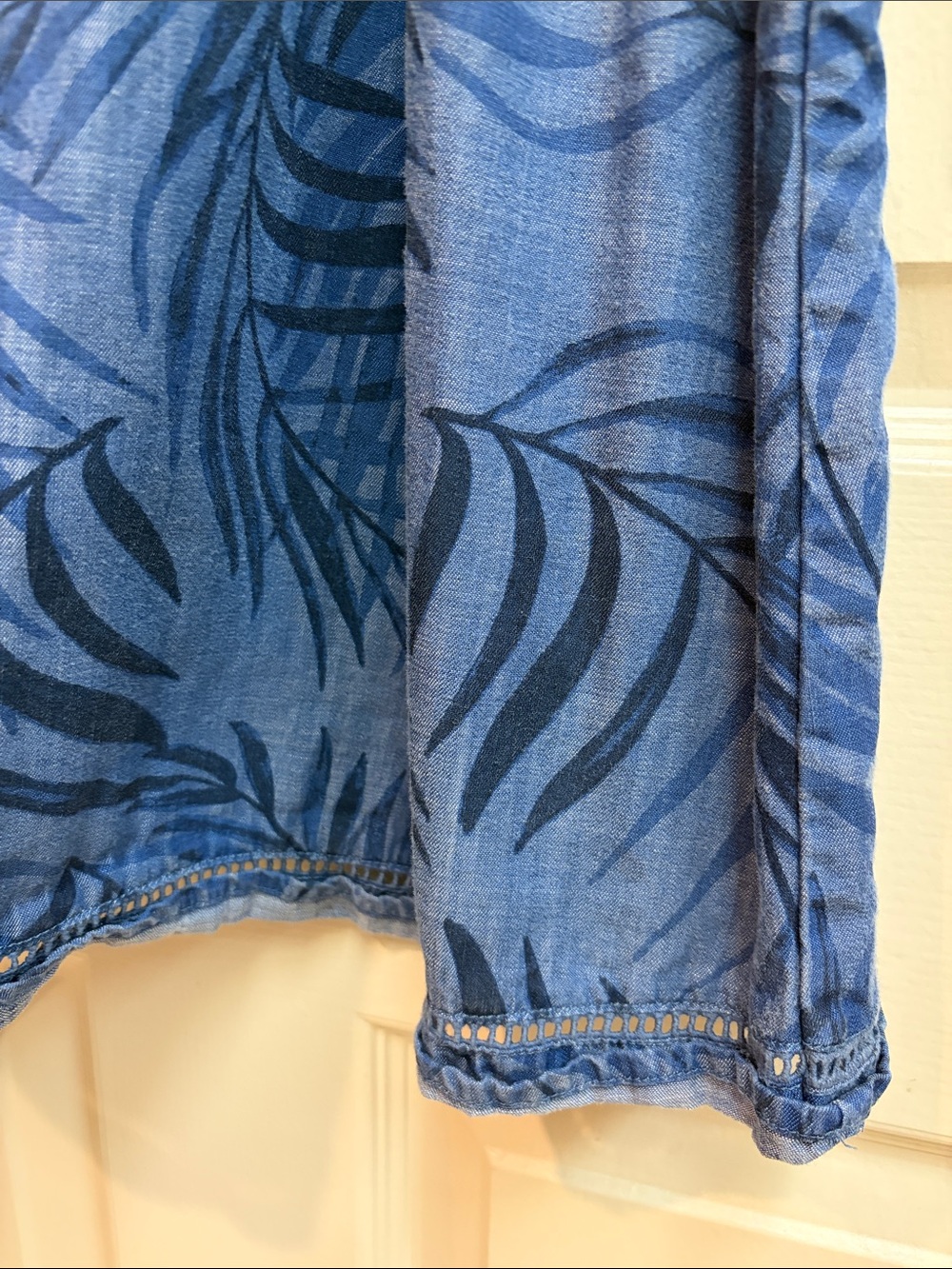 “Cato” Blue Denim-Look Leaf Print Mock Neck Top - Picture 3 of 8